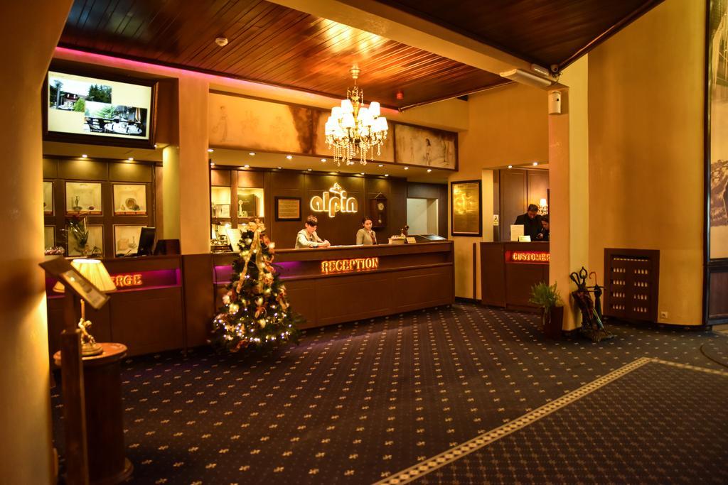 Apartament Executive Vedere Munte Alpin Resort Poiana Brasov Luaran gambar