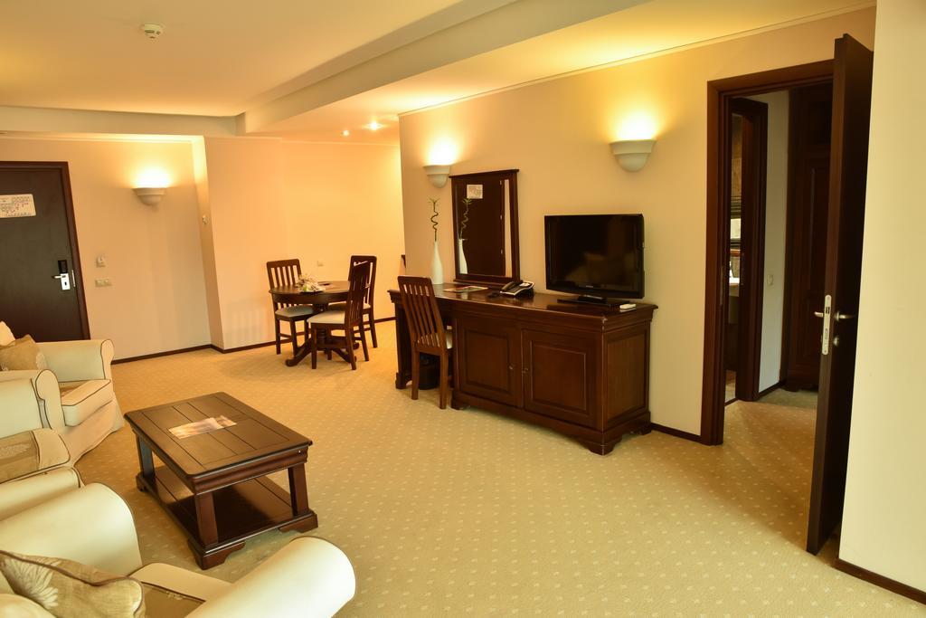 Apartament Executive Vedere Munte Alpin Resort Poiana Brasov Luaran gambar