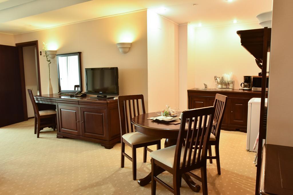 Apartament Executive Vedere Munte Alpin Resort Poiana Brasov Luaran gambar