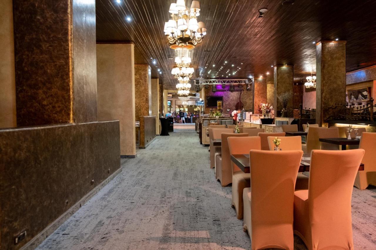 Apartament Executive Vedere Munte Alpin Resort Poiana Brasov Luaran gambar